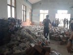 suasana-di-gudang-penyimpanan-sembako-di-bpu-tutuyan
