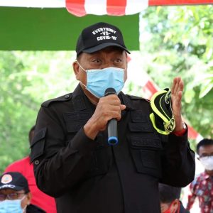 Gubernur Olly