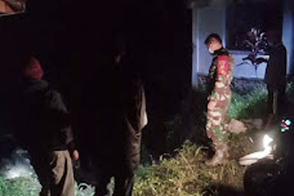 8CDC1820-0732-4FC3-83BA-76569E82CA0D