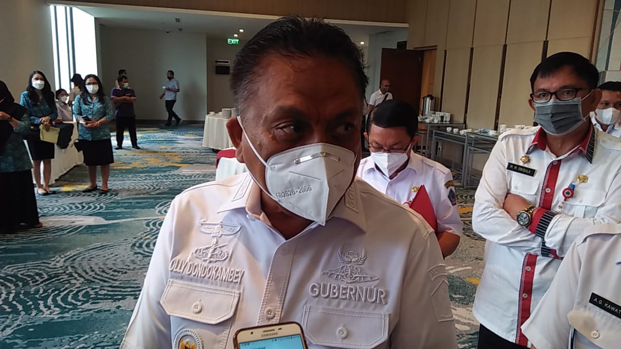 6D7852F1-7CD8-4142-97C6-C8148C058EB0