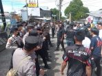 foto demo polres mitra
