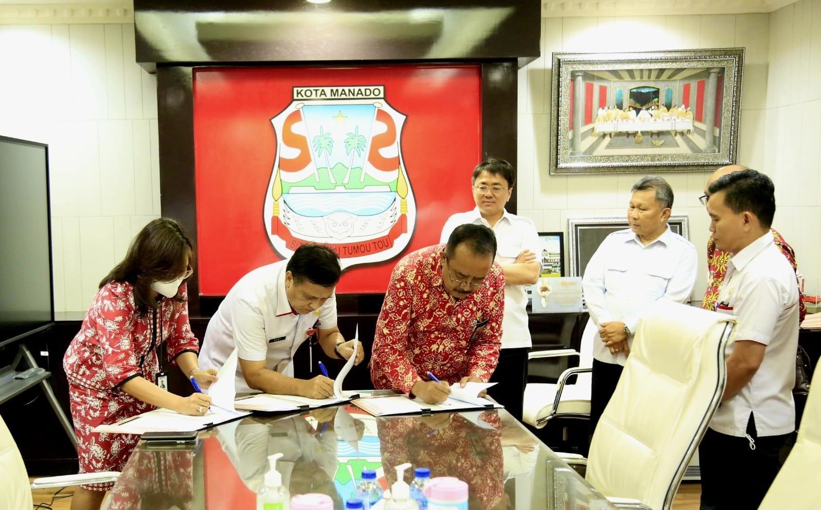 CF17D950-FA6C-4C3D-9F2D-B47356FB8ADE