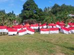 foto penyerahan bendera pemerintah Kecamatan