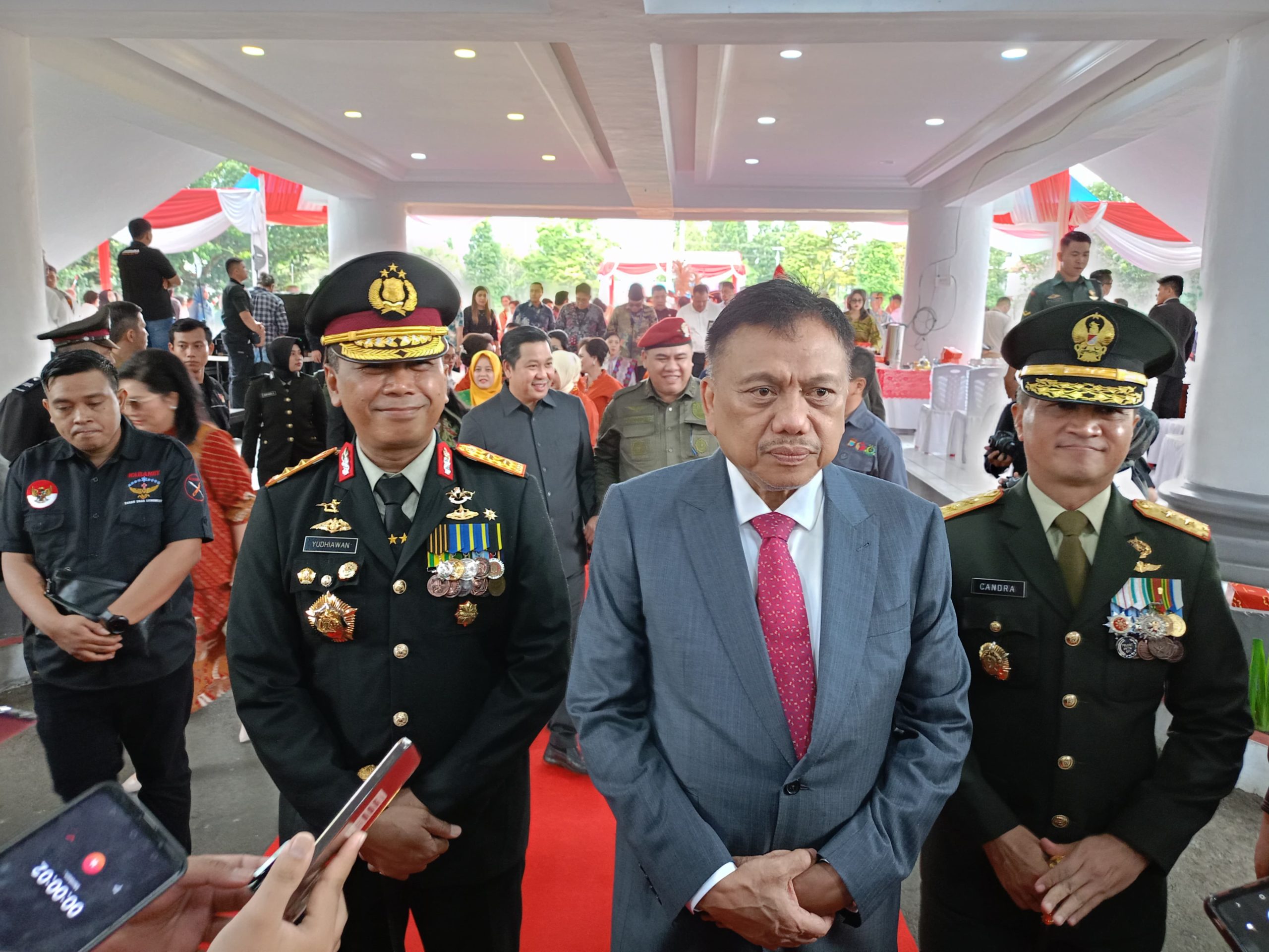 692fbbd0-4ff2-43ad-b4c5-a2b89fa9cdf5