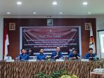 fotoKetua KPU Pimpin rapat pleno terbuka Penetapan DPS