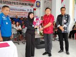 penyerahan kunci kendaraan damkar kepada pemkab Mitra
