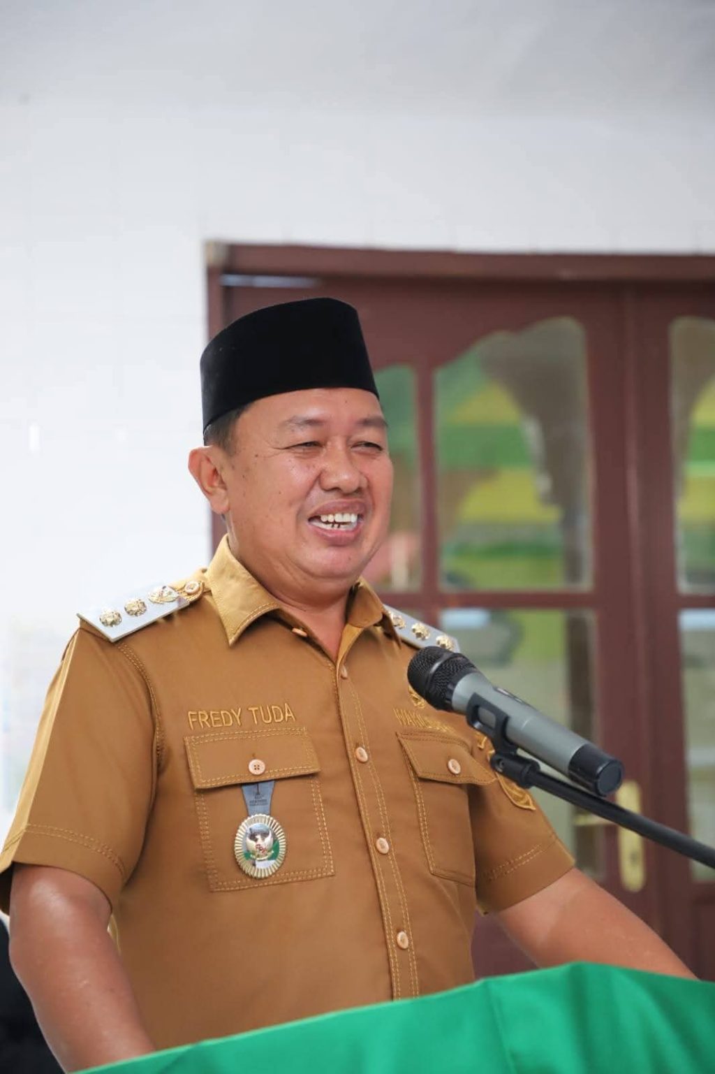 foto utama wabub di ratatotok