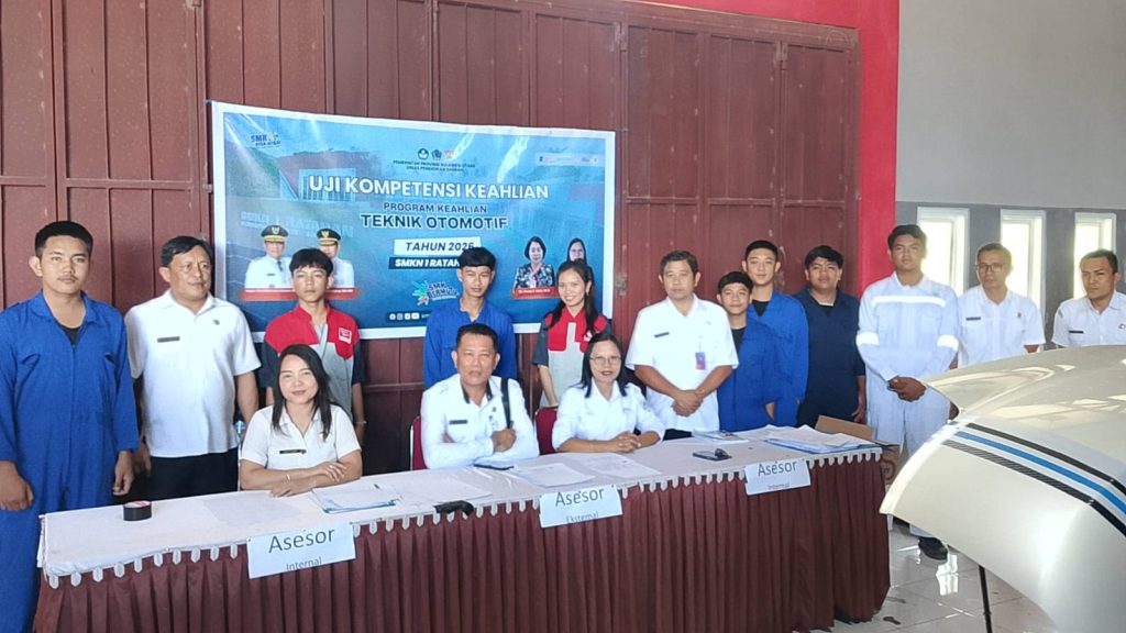 Kacabdin Minsel Mitra Pantau Kegiatan UKK dan UAS