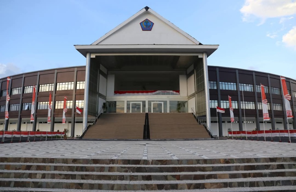 Screenshot_20260422_212440_Facebook